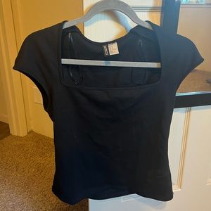 BRAND NEW! H&M top